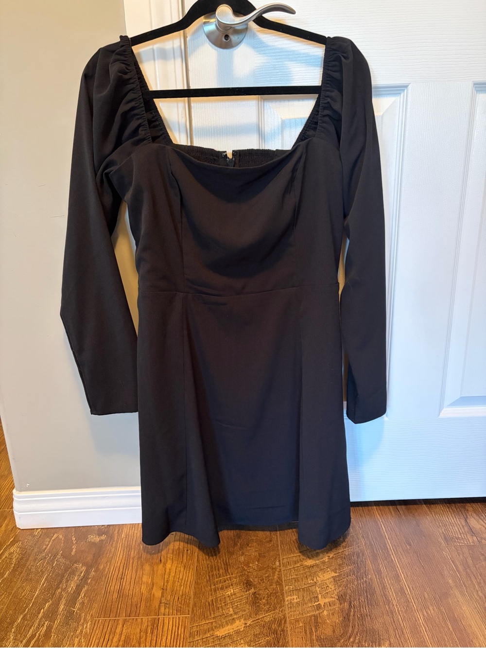 Abercrombie Square-Neck Long Sleeve Dress